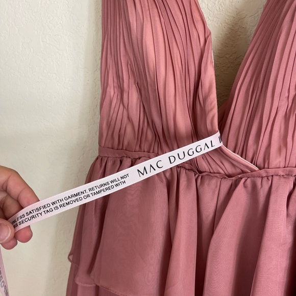 Ieena Mac Duggal Plunge Neck Ruffled Hi-Low Chiffon Gown Size 8 NWT - Picture 9 of 14